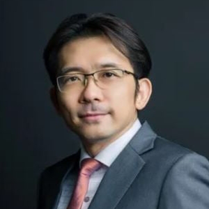 Alvin ENG (Head of Enterprise AI & Analytics Transformation at UOB Group)